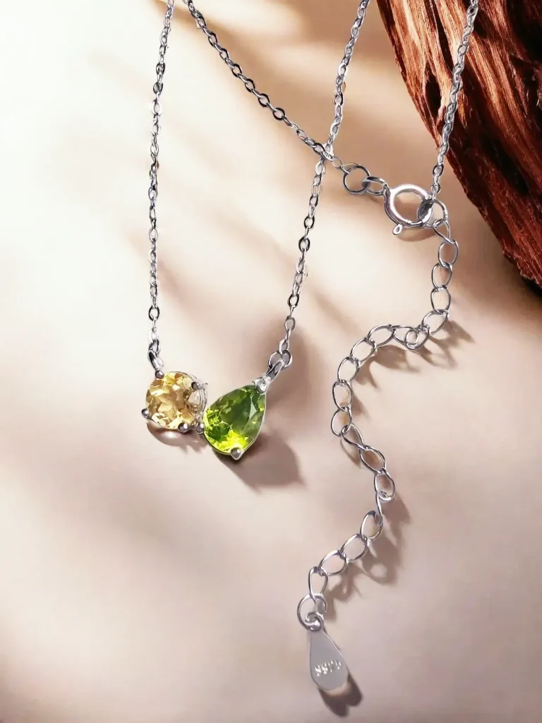925 Silber Halskette mit Peridot & Citrin – Asymmetrischer Anhänger